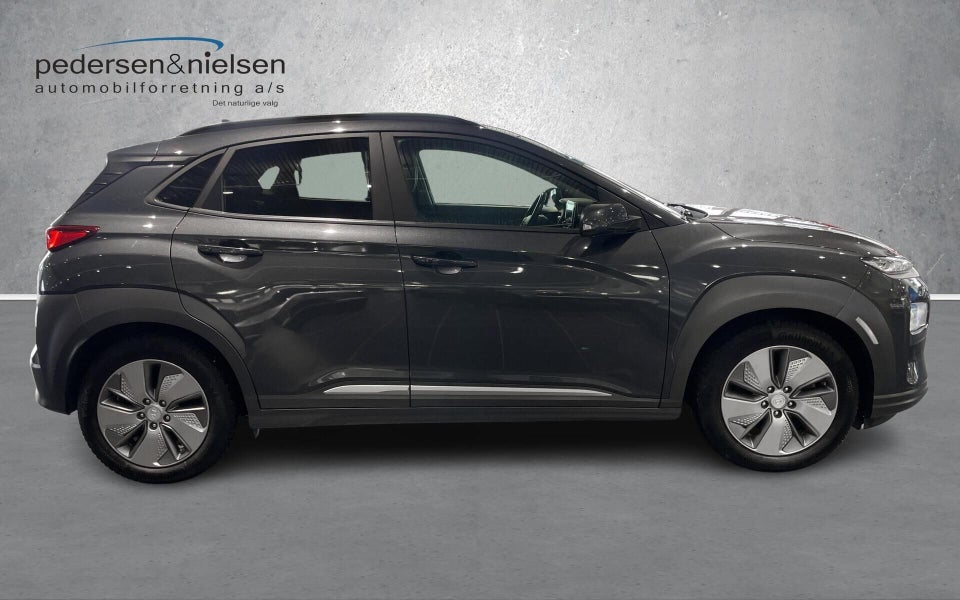 Hyundai Kona 64 EV Premium 5d