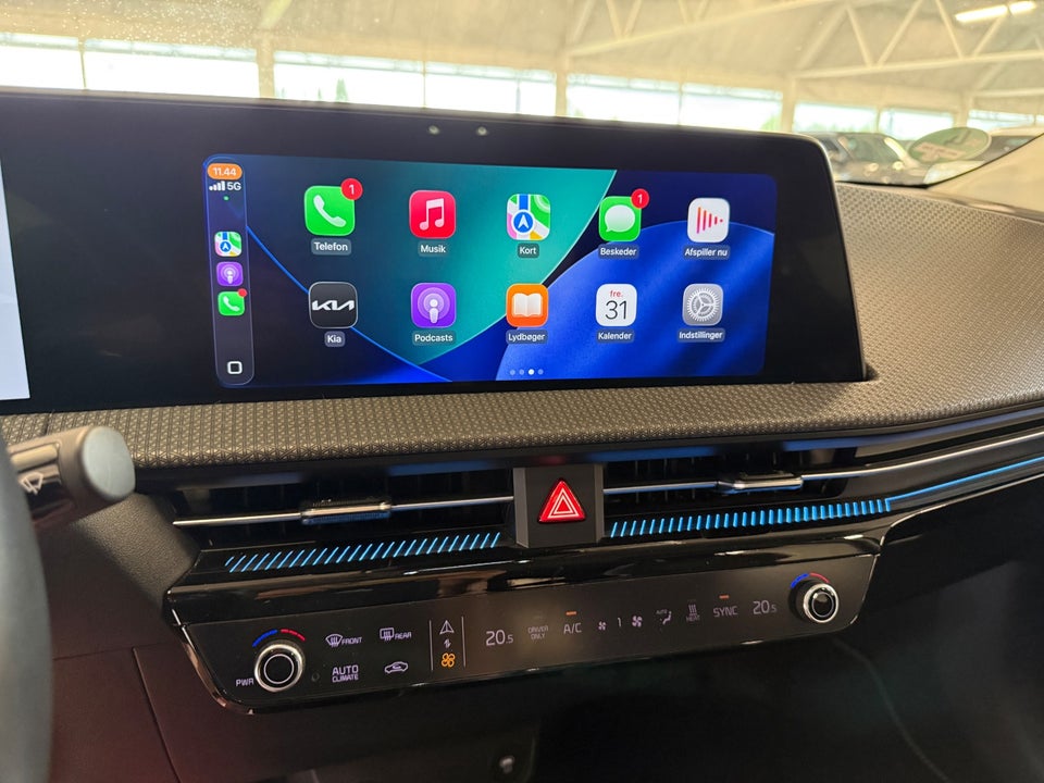 Kia EV6 77 Long Range Upgrade 5d