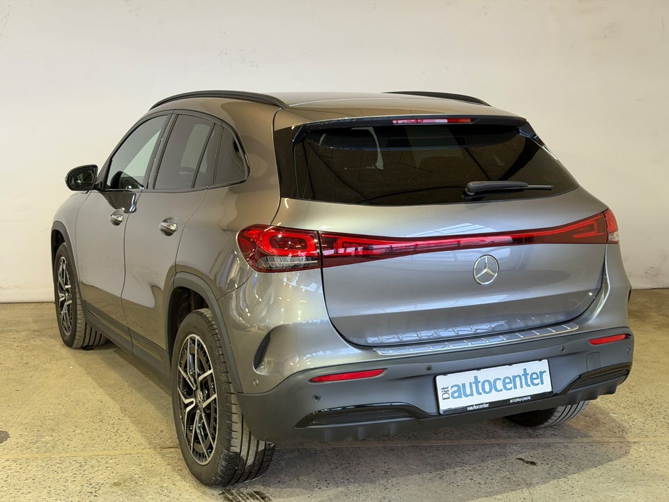 Mercedes EQA300 AMG Line 4Matic 5d