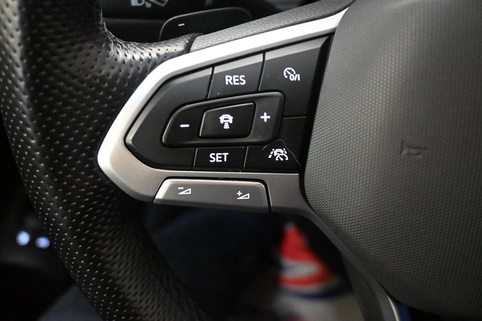 VW Passat 1,4 GTE High Variant DSG 5d