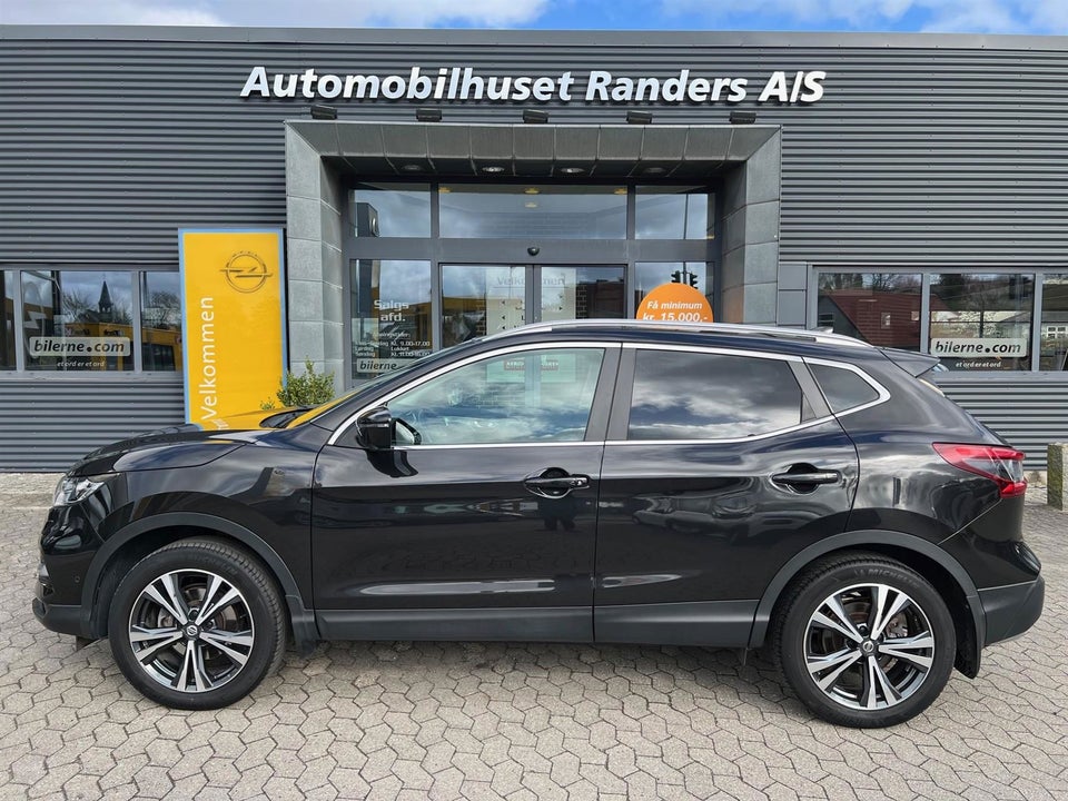 Nissan Qashqai 1,2 Dig-T 115 N-Connecta X-tr. 5d