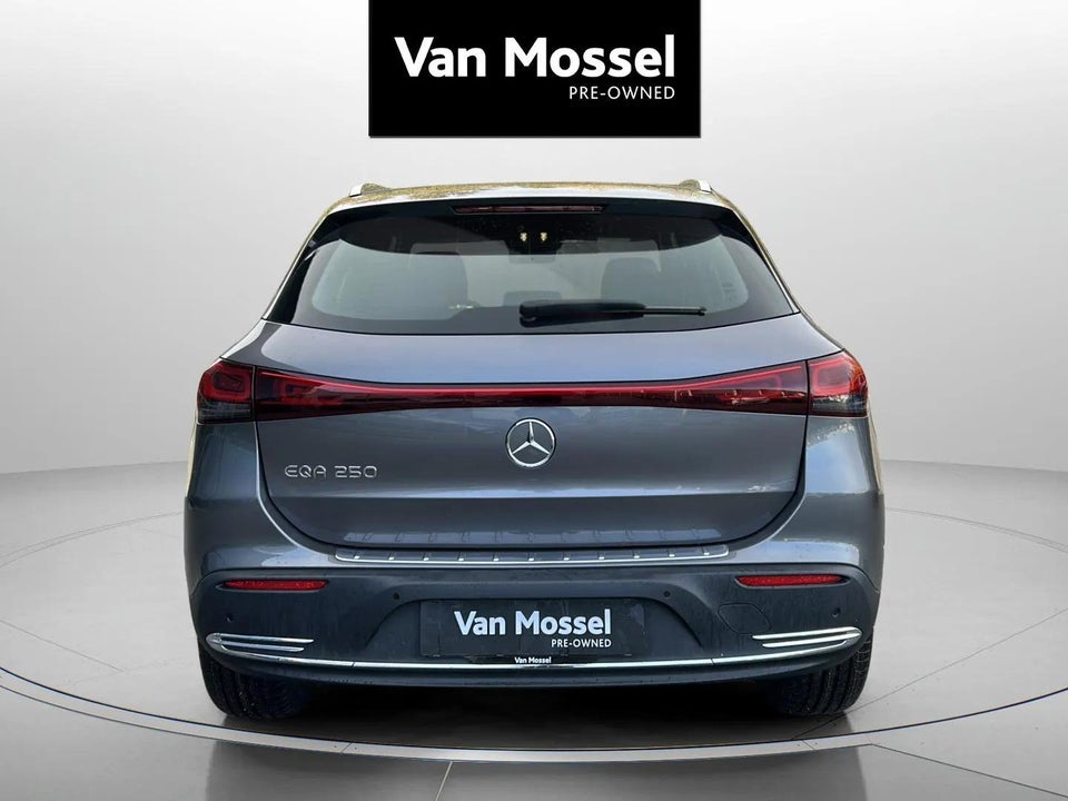 Mercedes EQA250 Progressive 5d