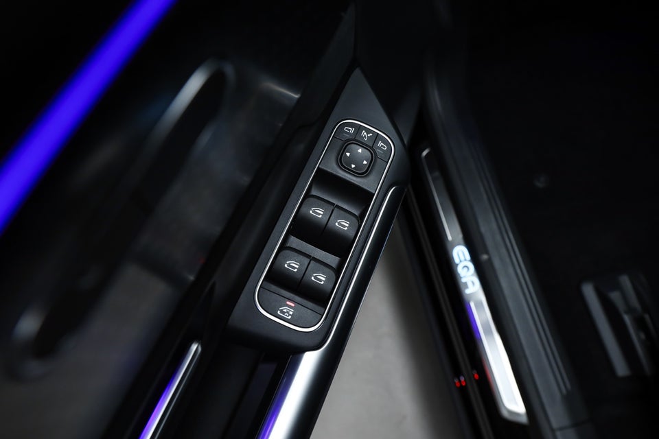 Mercedes EQA350 AMG Line 4Matic 5d