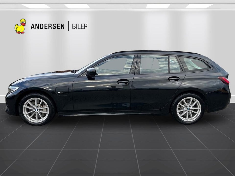 BMW 330e 2,0 Touring Sport Line aut. 5d