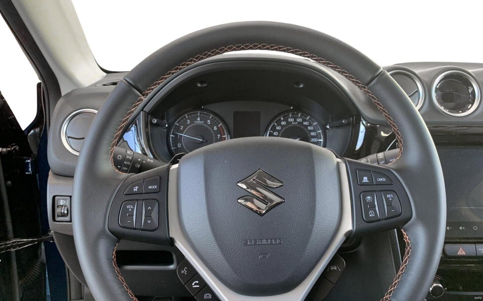 Suzuki Vitara 1,4 mHybrid Black Edition aut. 5d
