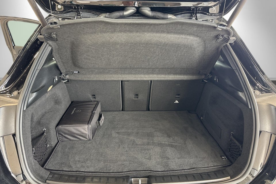 Mercedes EQA250 Progressive 5d