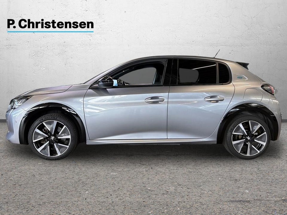 Peugeot e-208 50 GT 5d