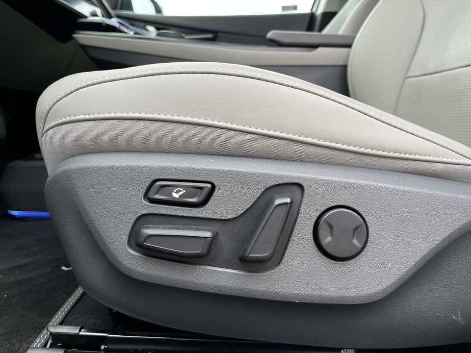 Kia EV6 84 Long Range Upgrade 5d