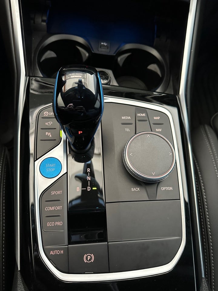 BMW i4 eDrive40 Charged 5d