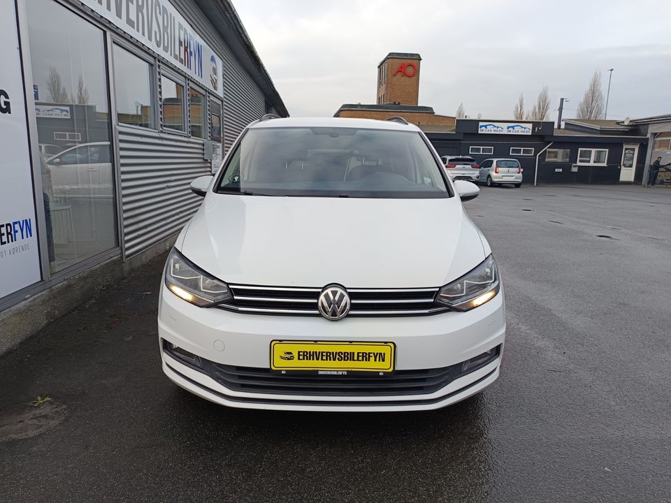 VW Touran 1,6 TDi 110 Comfortline Van 5d