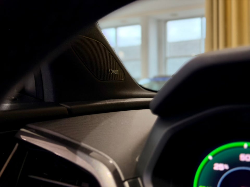 Audi Q4 e-tron 40 S-line 5d