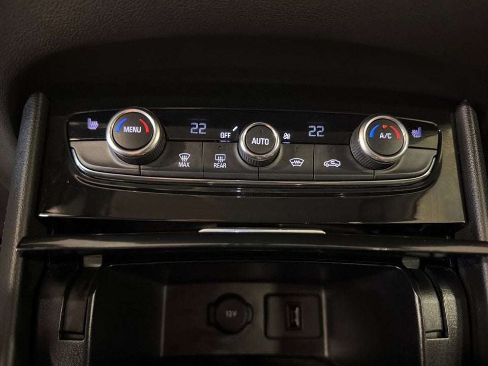 Opel Grandland X 1,6 Hybrid Ultimate aut. 5d