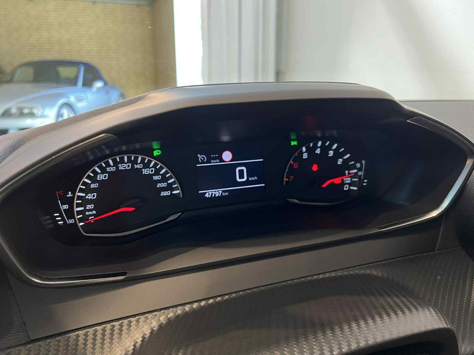 Peugeot 208 1,2 PureTech 75 Active 5d