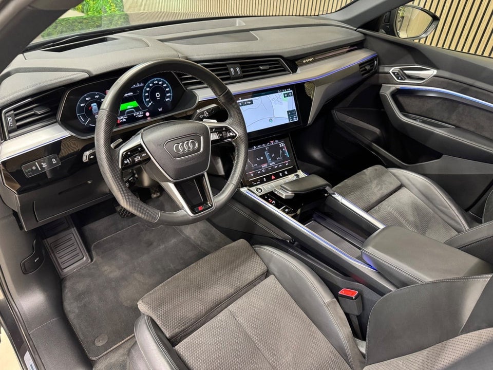 Audi e-tron 55 S-line Sportback quattro 5d