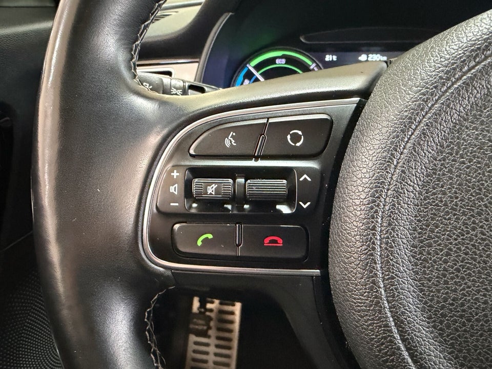 Kia Niro 1,6 PHEV Advance DCT 5d