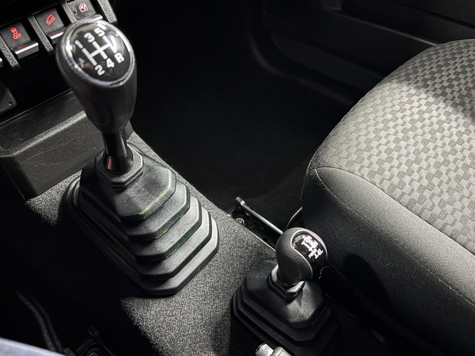 Suzuki Jimny 1,5 Touch AllGrip Van 3d