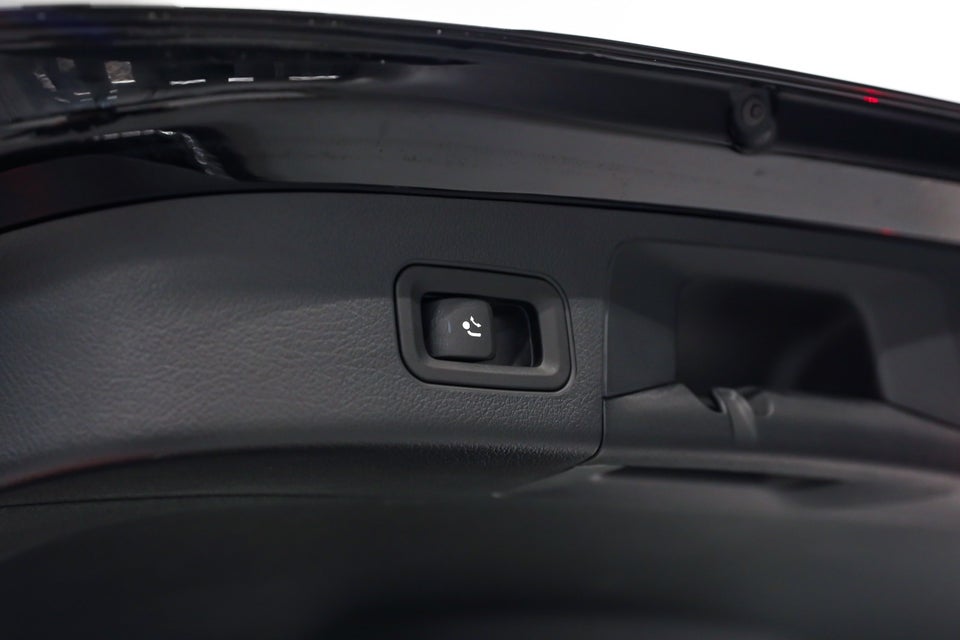 Mercedes EQA350 AMG Advance 4Matic 5d