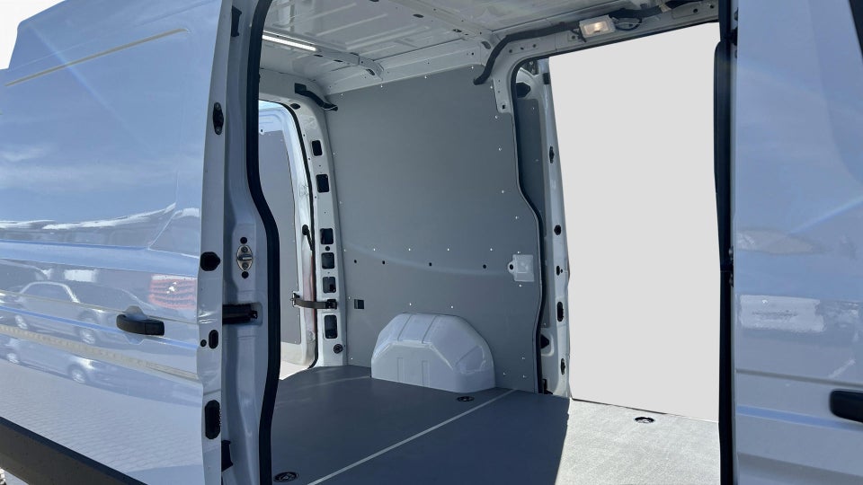 Renault Master V T33 2,0 dCi 130 L2H2 Kassevogn Tekno