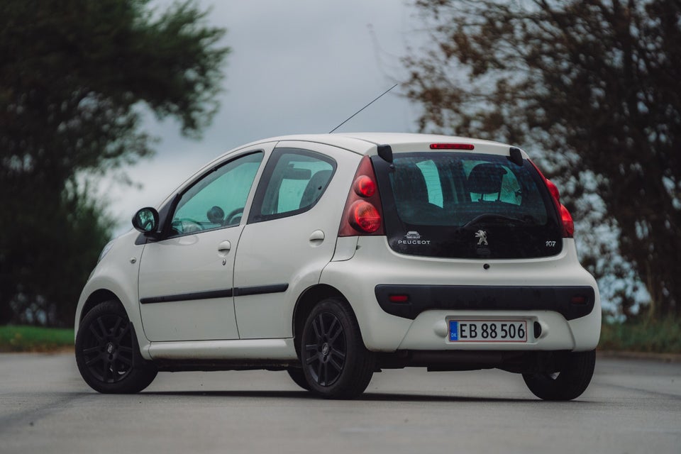 Peugeot 107 1,0 Cool 5d