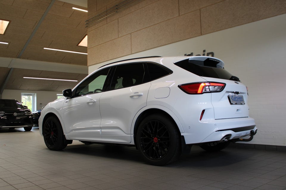 Ford Kuga 2,5 PHEV ST-Line X CVT 5d