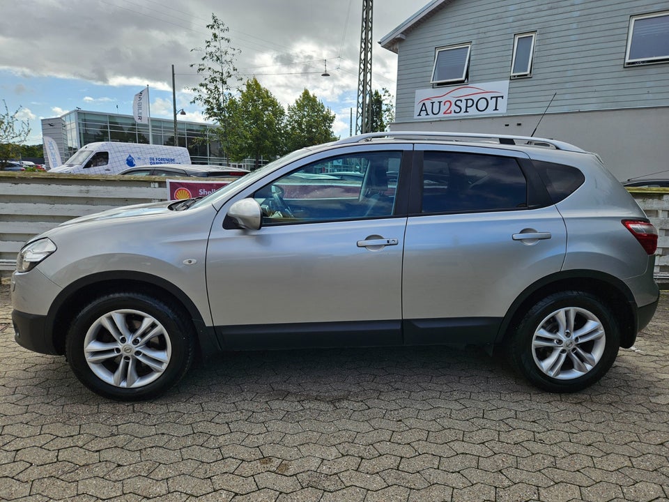 Nissan Qashqai 1,5 dCi 110 Tekna 5d