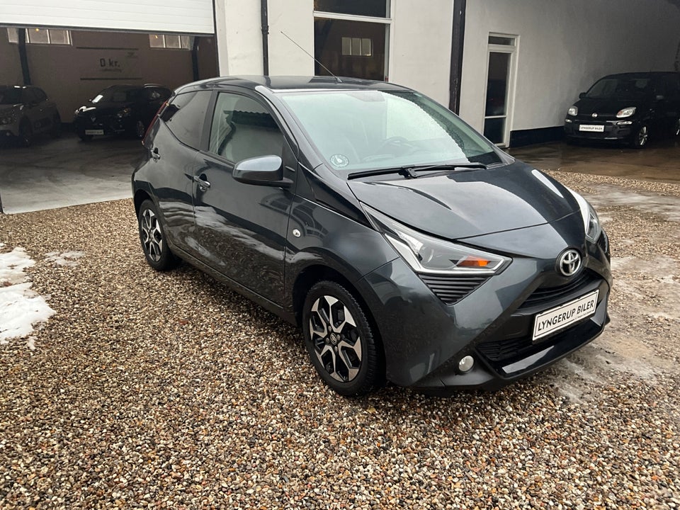Toyota Aygo 1,0 VVT-i x-pose 5d