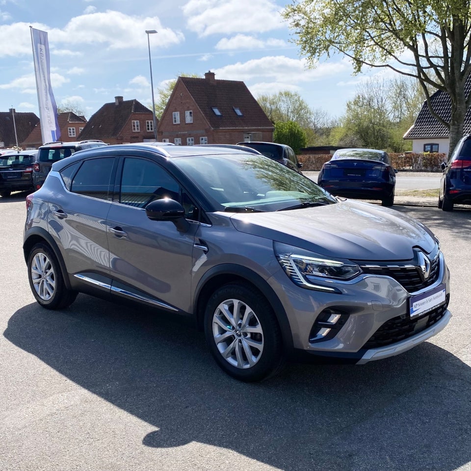 Renault Captur 1,6 E-Tech Intens 5d