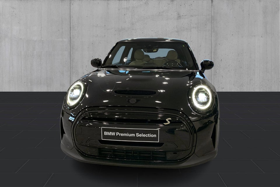 MINI Cooper SE Maximise 3d