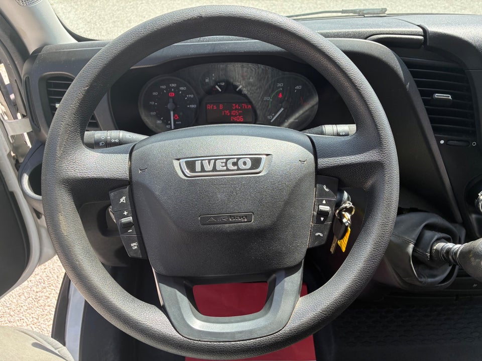 Iveco Daily 2,3 35C15 Alukasse m/lift 2d