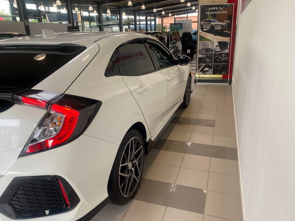 Honda Civic 1,5 VTEC Turbo Sport 5d