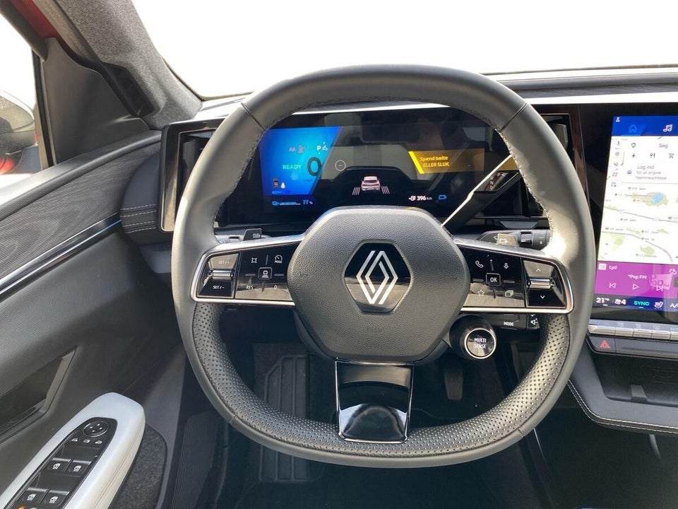 Renault Scenic E-Tech 87 Iconic 5d