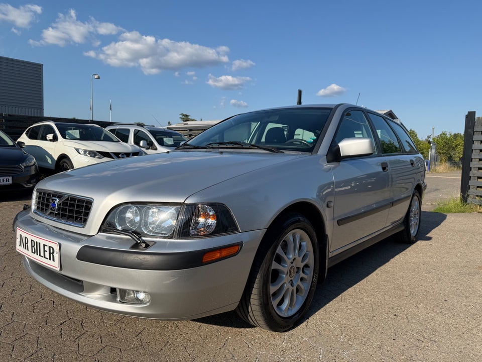 Volvo V40 1,8 Jubilæum 5d