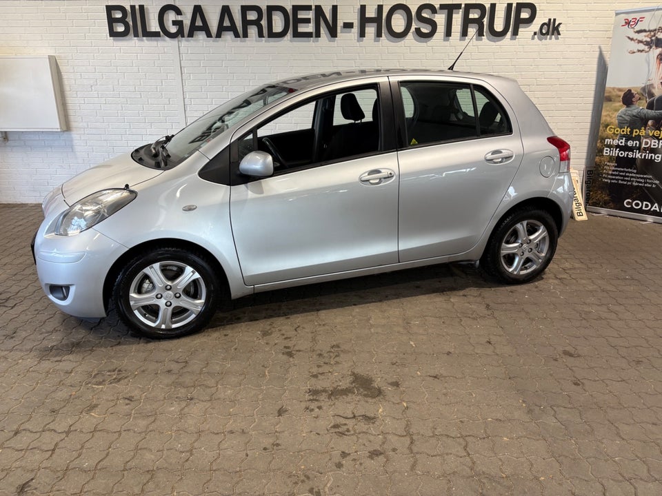 Toyota Yaris 1,3 T2 5d