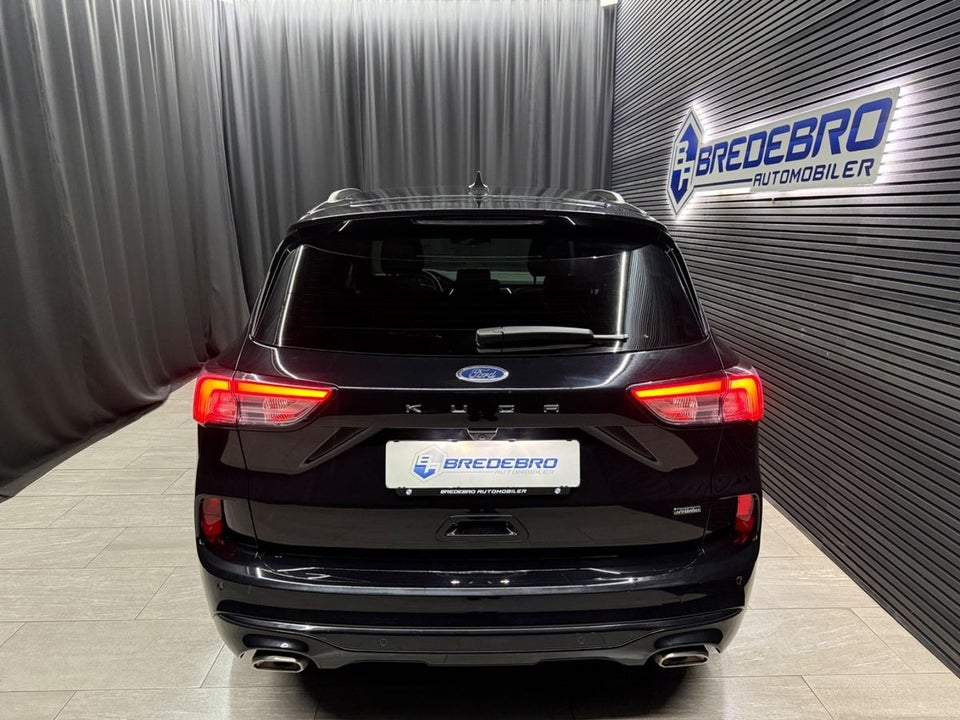 Ford Kuga 2,5 PHEV ST-Line X CVT 5d