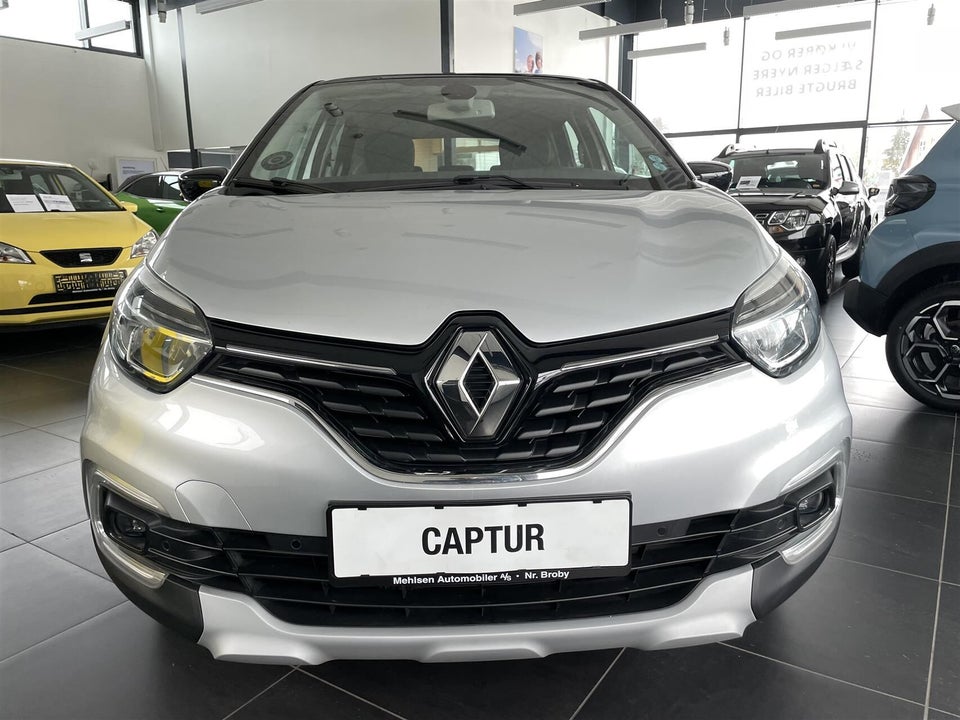 Renault Captur 1,5 dCi 90 Intens EDC 5d