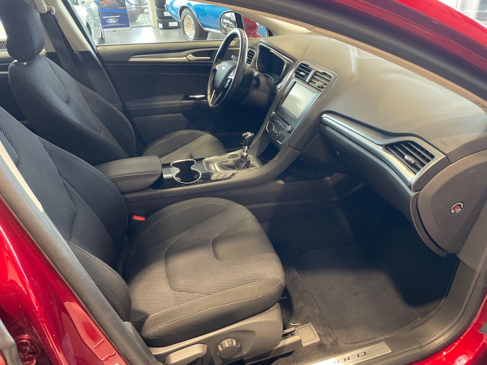 Ford Mondeo 1,5 SCTi 160 Titanium 5d