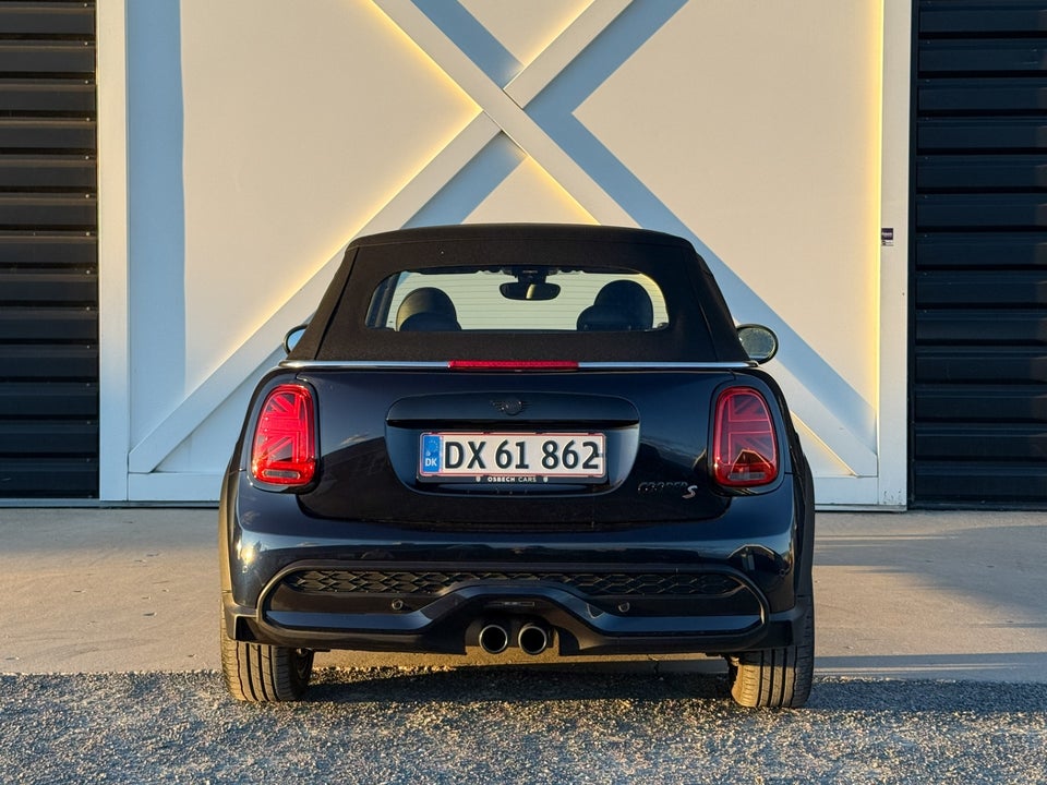 MINI Cooper S 2,0 Essential Cabriolet aut. 2d