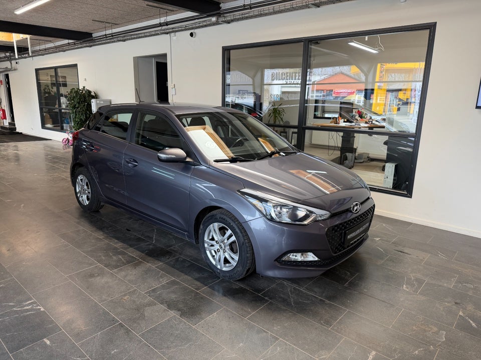 Hyundai i20 1,25 Vision 5d