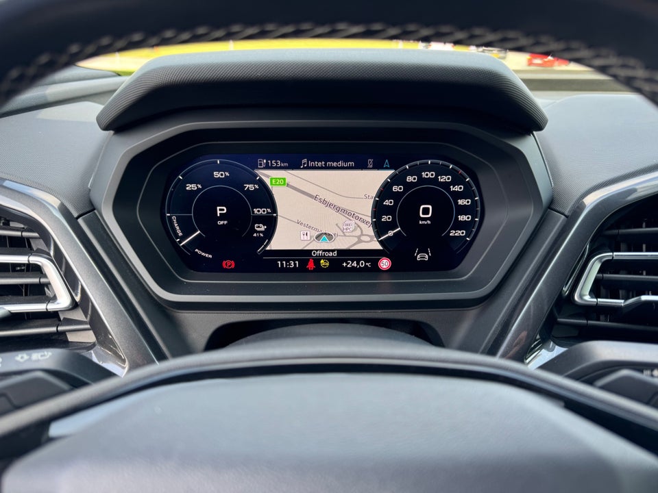 Audi Q4 e-tron 40 S-line 5d