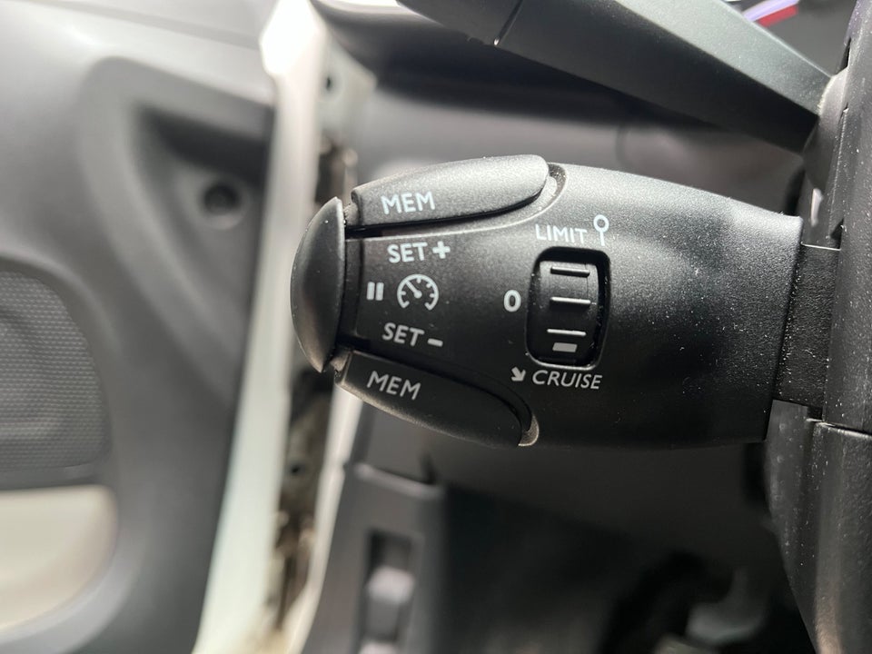 Citroën C3 1,2 PureTech 82 Iconic LTD 5d