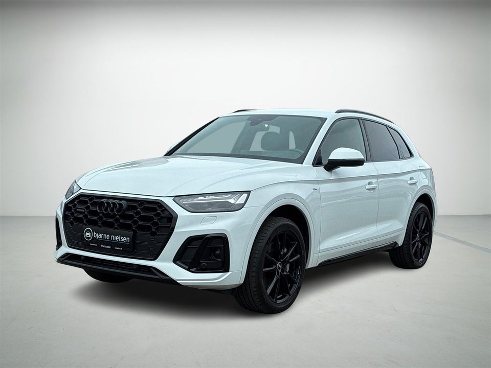 Audi Q5 50 TFSi e S-line quattro S-tr. 5d