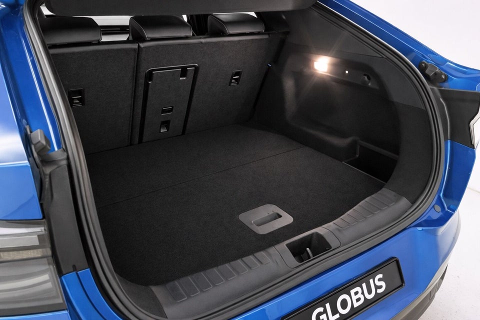 Ford Capri 77 Premium Extended Range 5d