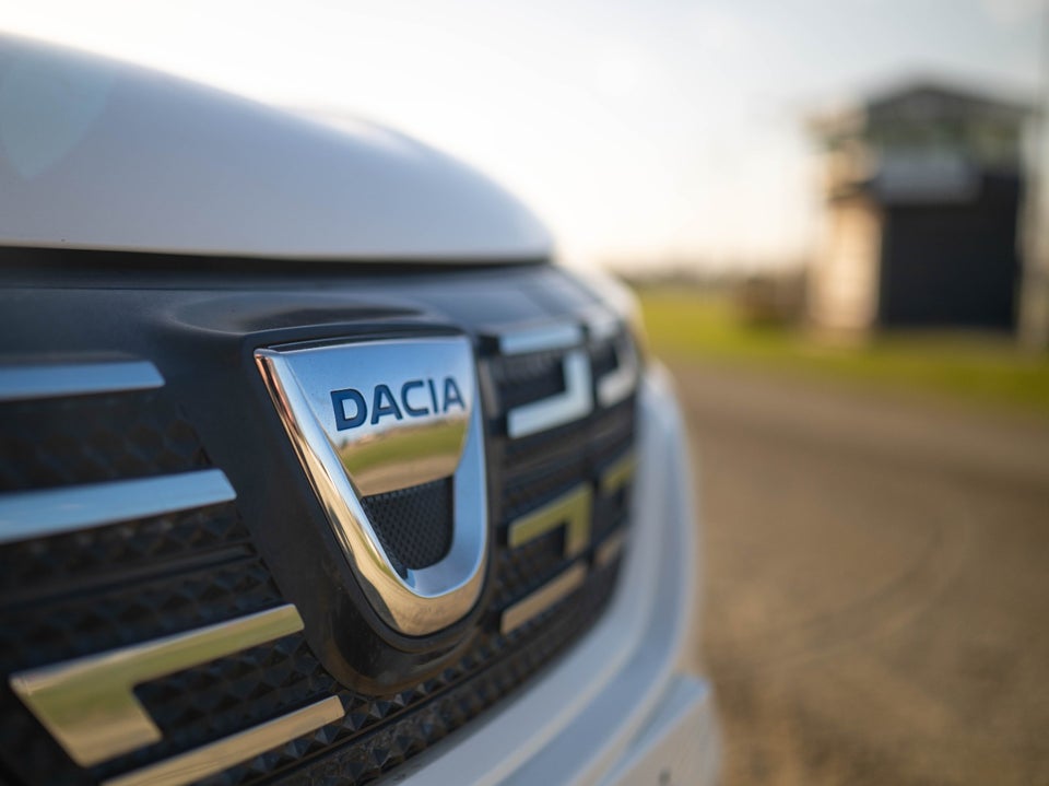 Dacia Spring Comfort+ 5d