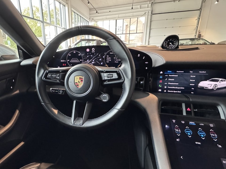 Porsche Taycan 4S Performance+ 4d