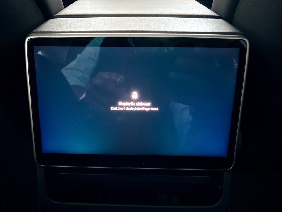 Tesla Model 3 RWD 4d
