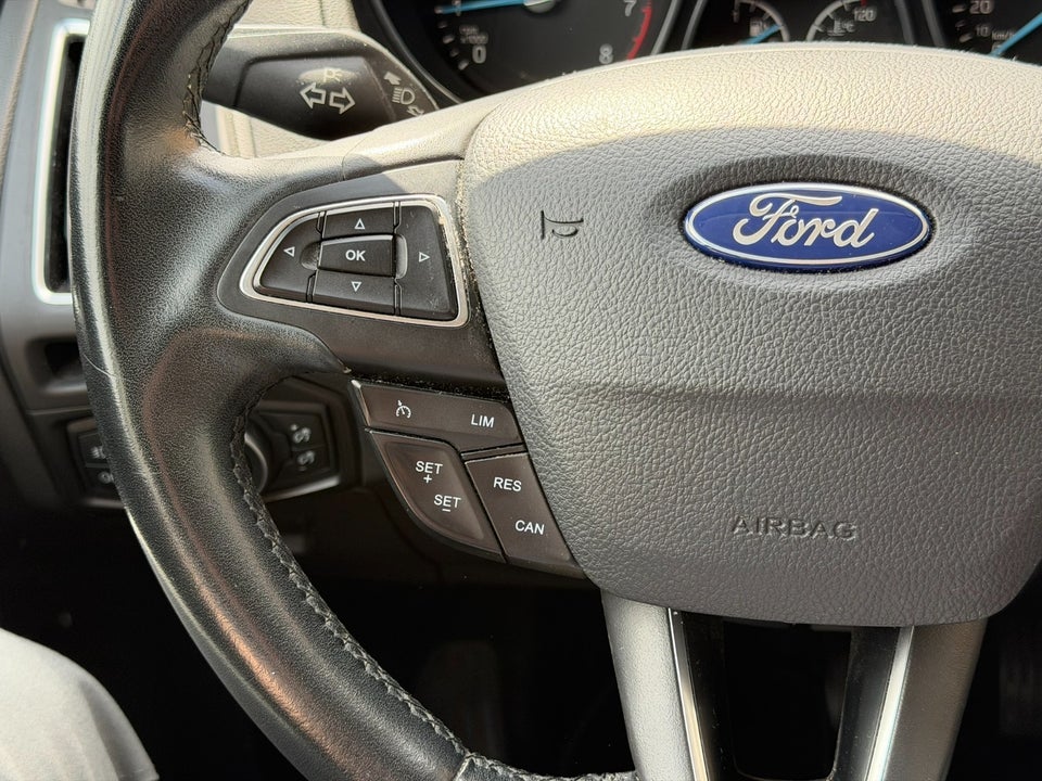 Ford Focus 1,0 SCTi 125 Titanium stc. 5d