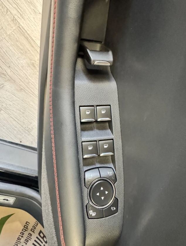 Ford Mustang Mach-E 98 Extended Range AWD 5d