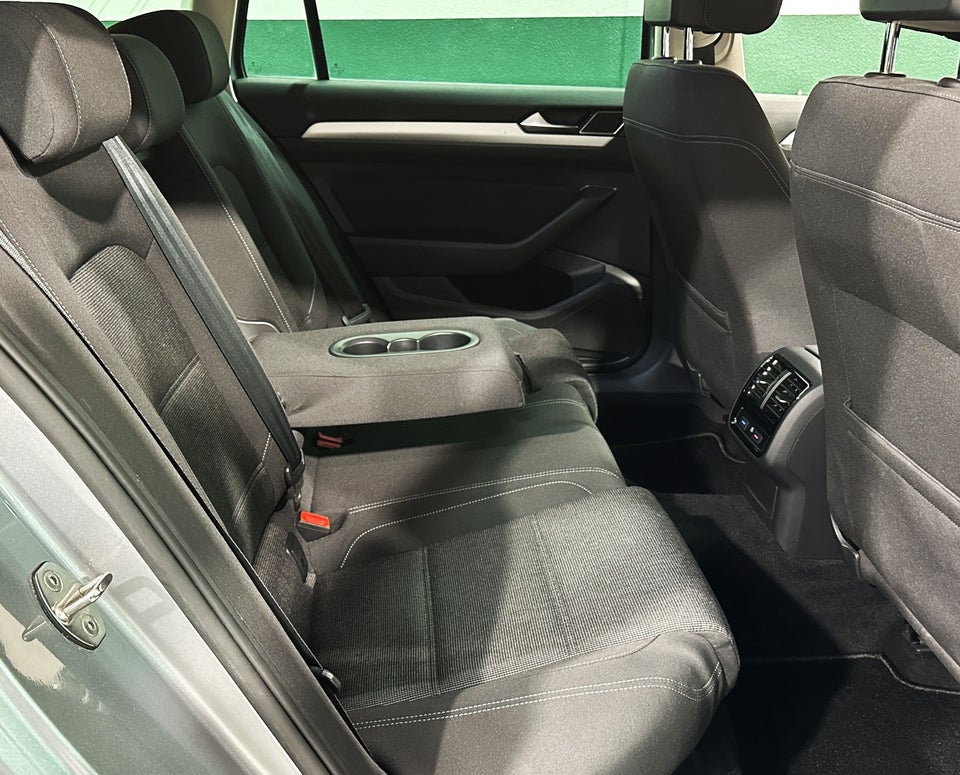 VW Passat 2,0 TDi 150 Comfortline Premium Variant DSG 5d