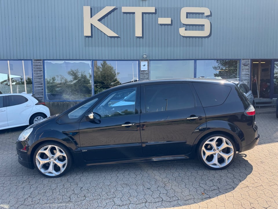 Ford S-MAX 2,5 20V Turbo Titanium 5d