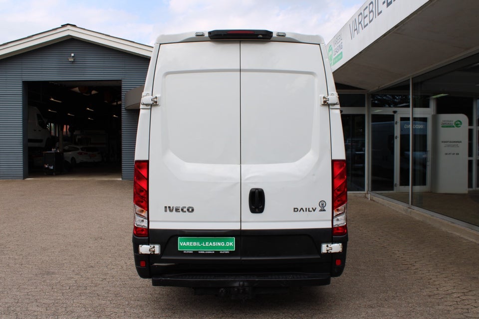 Iveco Daily 3,0 35C17 12m³ Van
